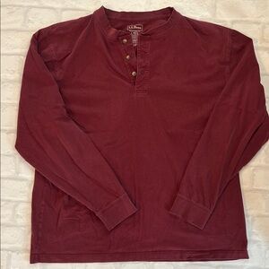 L.L. Bean Men's Deep Red Long Sleeve Henley- Large